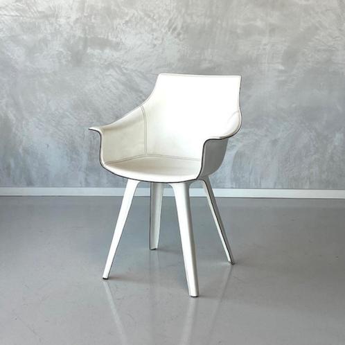 Kab eetkamerstoel Karim Rashid Frighetto Italy design stoel, Huis en Inrichting, Stoelen, Gebruikt, Eén, Leer, Wit, Ophalen of Verzenden