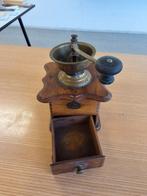 Klassieke koffiemolen, Antiek en Kunst, Antiek | Keukenbenodigdheden, Ophalen of Verzenden