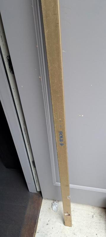 Sola 180 cm lange waterpas beschikbaar voor biedingen