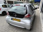 Toyota Aygo 1.0 VVT-i Comfort AIRCO/DEALER OND/TOPSTAAT, Auto's, Toyota, Voorwielaandrijving, Euro 5, Gebruikt, 4 stoelen