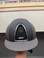 Kep Italia bruin, Ophalen of Verzenden, Zo goed als nieuw, Dressuur, Cap