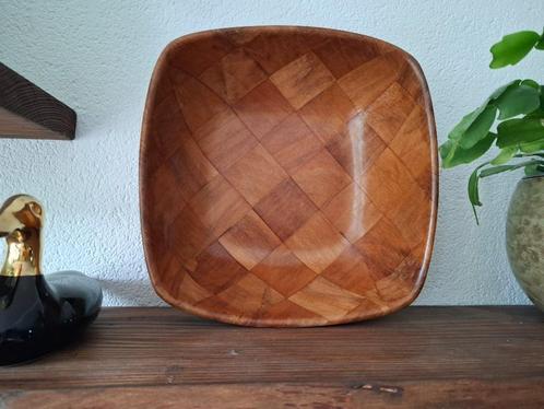 Vintage houten geruit schaal kom, Antiek en Kunst, Antiek | Schalen, Ophalen of Verzenden