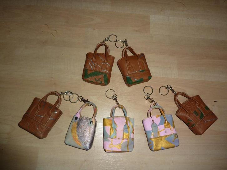 Minitas sleutelhanger tashanger echt leervan tpotl, Sieraden, Tassen en Uiterlijk, Overige Accessoires, Nieuw, Verzenden
