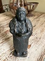 Antiek bronzen beeldje koningin Wilhelmina, Ophalen of Verzenden