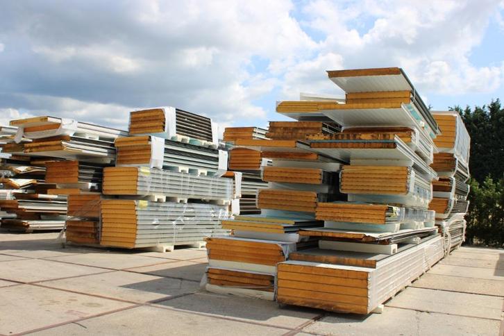geïsoleerde sandwichpanelen, Doe-het-zelf en Verbouw, Platen en Panelen, Nieuw, Overige materialen, Ophalen of Verzenden
