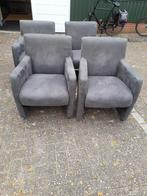 4 stoelen op wieltjes., Ophalen, Gebruikt