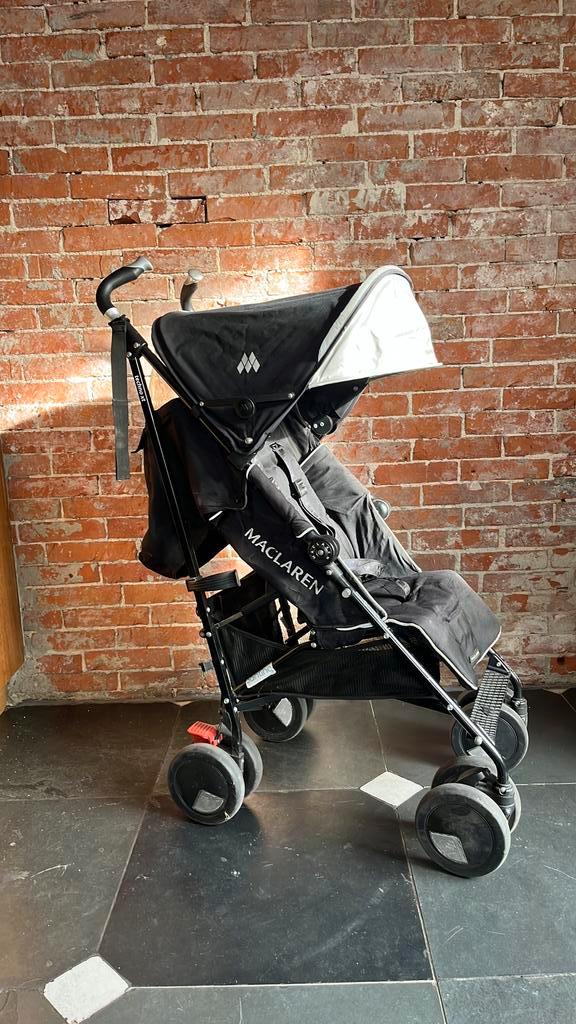 MacLaren techno XT buggy all black, Kinderen en Baby's, Buggy's, Zo goed als nieuw, Maclaren, Regenhoes, Verstelbare rugleuning