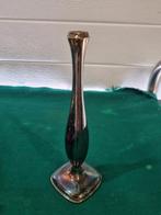 Vaasje smal verzilverd messing, Huis en Inrichting, Woonaccessoires | Vazen, Ophalen of Verzenden, 'T Olde Gre-j, Info@toldegrej.nl
