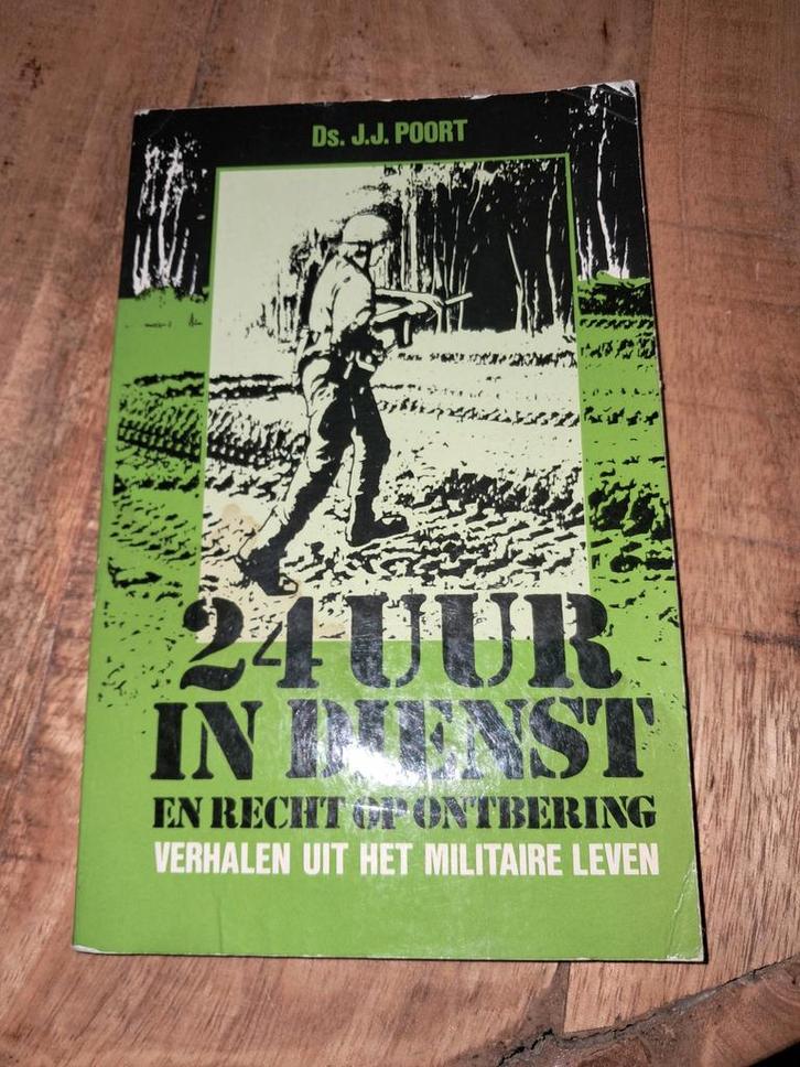 24 Uur in Dienst - Militair Leven, Boeken, Oorlog en Militair, Gelezen, Landmacht, 1945 tot heden, Ophalen of Verzenden