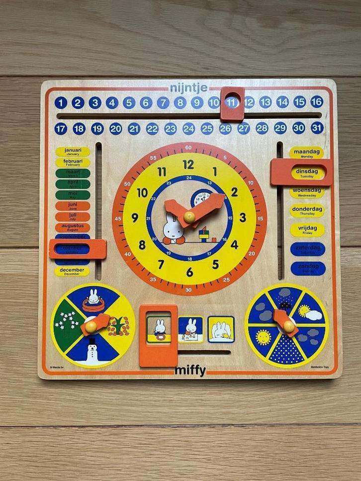 Nijntje kalenderklok oefen klok, Kinderen en Baby's, Kinderkamer | Inrichting en Decoratie, Zo goed als nieuw, Klok, Ophalen of Verzenden