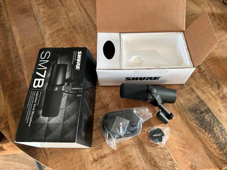 Shure SM7B dynamische vocal studio microfoon, Muziek en Instrumenten, Microfoons, Zo goed als nieuw, Studiomicrofoon, Ophalen