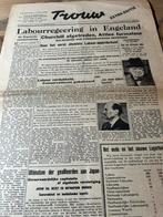 Churchill afgetreden extra editie 1945, Verzamelen, Ophalen of Verzenden, Nederland, Embleem of Badge