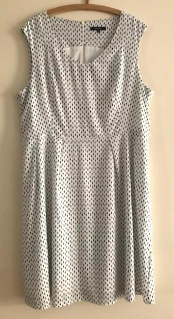 ZGAN Promiss jurk wit + allover print veertjes blauw mt 46 beschikbaar voor biedingen