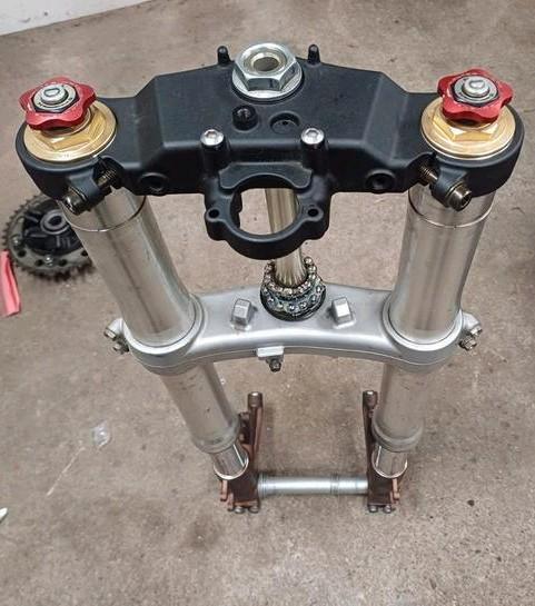 Complete upside down voorvork met T-stuk CBR1000RR Fireblade, Motoren, Onderdelen | Honda, Ophalen