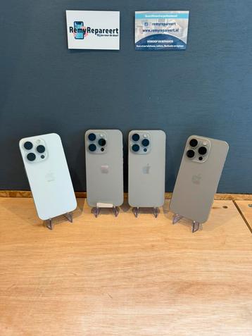 Apple iphone 15 pro, 128GB & 256GB, wit en natural titanium beschikbaar voor biedingen