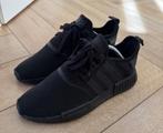 Adidas NMD Triple Black 44, Kleding | Heren, Schoenen, Zwart, Ophalen of Verzenden, Adidas, Sneakers of Gympen