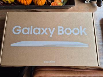 NIEUW Samsung Galaxy Book4 (15.6") i3 - 8GB  beschikbaar voor biedingen