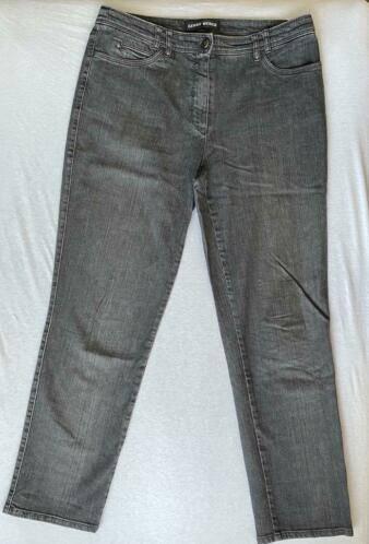 Gerry Weber jeans maat 42 slim style, Kleding | Dames, Spijkerbroeken en Jeans, Zo goed als nieuw, W33 - W36 (confectie 42/44)