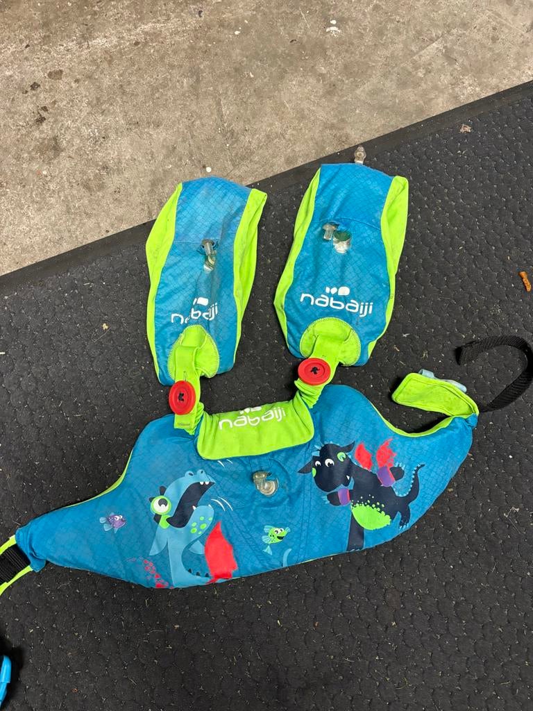 Najibi Zwemhulp zwemvest zwemvleugels, Ophalen of Verzenden, Gebruikt, Overige typen