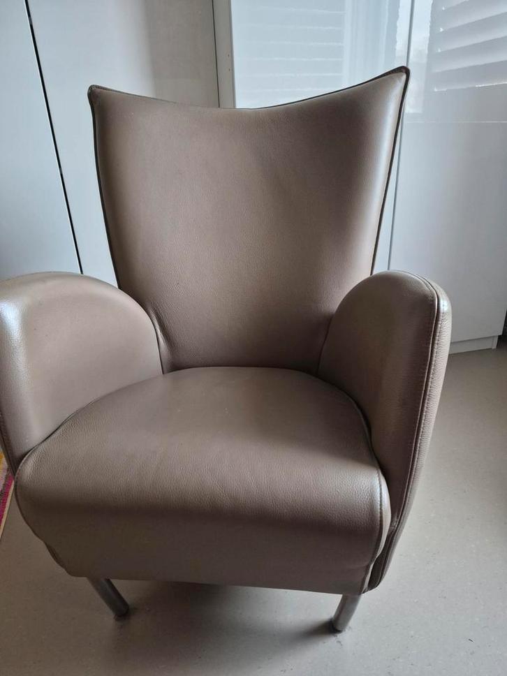 Bree's new world Tulip fauteuil, Huis en Inrichting, Fauteuils, Leer, 50 tot 75 cm, 75 tot 100 cm, Ophalen