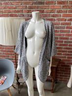 Gebreid oversized vest van H&M maat XS, Douwenmaat 8-3 Meppel, H&M, Info@again.nu, Ophalen of Verzenden