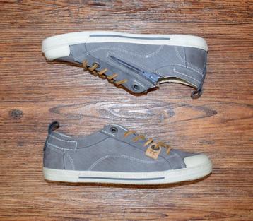 YELLOW CAB - leren Foxy sneakers sand - maat 36 beschikbaar voor biedingen