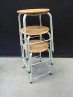 Gebruikte kruk / schoolkruk / school krukje, Handelsonderneming Hendriksen, Ophalen of Verzenden, Gebruikt, Munstermanstraat 6 - Hal 3 Silvolde