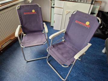 2 klapstoeltjes te koop beschikbaar voor biedingen