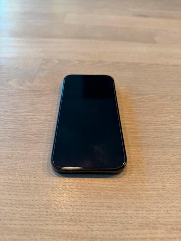 iPhone 16 Pro 256GB Zwart - Zo goed als nieuw! 97% batterij beschikbaar voor biedingen