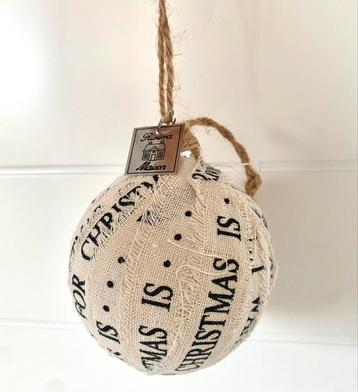 Riviera Maison beige kerstbal beschikbaar voor biedingen