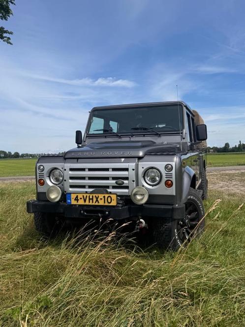 Land Rover Defender 130 Crewcab DC 4WD 2010 €30.900 ex. btw, Auto's, Bestelauto's, Particulier, 4x4, Airbags, Airconditioning
