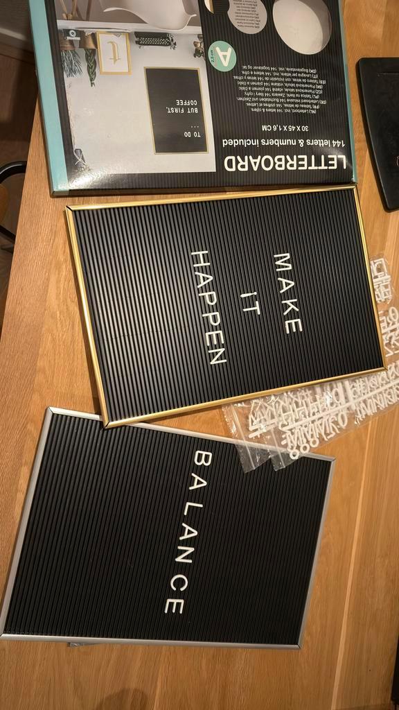 Letterborden Goud & Zilver - Compleet Nieuw, Huis en Inrichting, Woonaccessoires | Memoborden, Nieuw, Overige typen, Ophalen of Verzenden