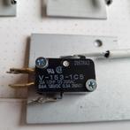 29X OMRON ELECTRONIC MICRO - SWITCH LANGE ARM, Ophalen, Gebruikt
