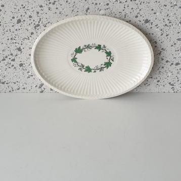 Wedgwood ovaal serveerschaaltje serie Stratford beschikbaar voor biedingen