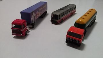 1/ 87   EFSI vrachtwagens (truck )en bus ( made in Holland )