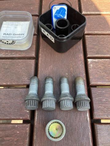 Anti diefstal wiel bouten 41-5  29/60  17  beschikbaar voor biedingen