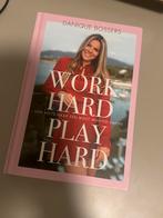 Danique Bossers - Work hard, play hard, Danique Bossers, Ophalen of Verzenden, Zo goed als nieuw, Mode algemeen
