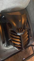 Yamaha aerox zwart gril 15€, Fietsen en Brommers, Scooters | Yamaha, Ophalen of Verzenden, Benzine, Aerox