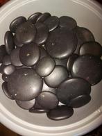 52 basalt hotstones en een warmtepan voor massage., Sport en Fitness, Massageproducten, Ophalen, Zo goed als nieuw