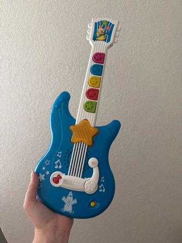 Gitaar Bumba met Geluid - 2e Ronde! beschikbaar voor biedingen