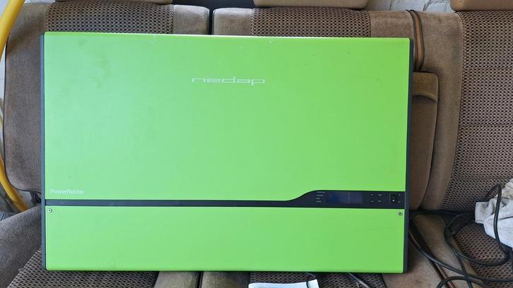 Nedap powerrouter 3kw thuisaccu omvormer, Doe-het-zelf en Verbouw, Verwarming en Radiatoren, 30 tot 80 cm, Minder dan 60 cm, Ophalen