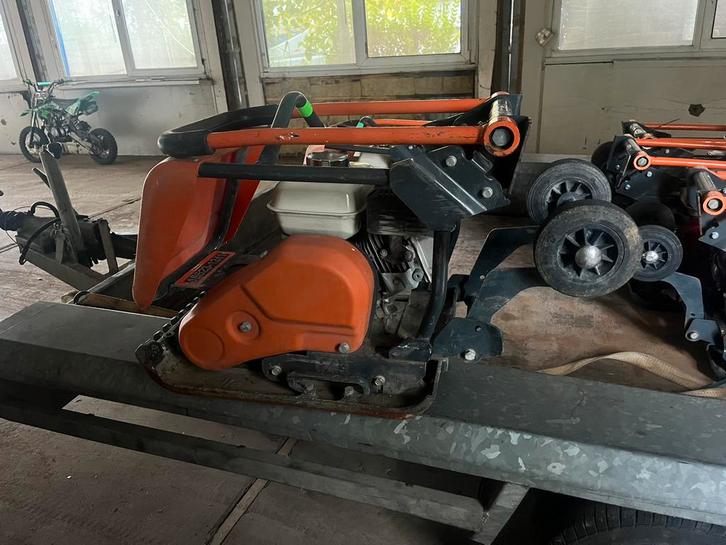 belle trilplaten nog 2 beschikbaar, Zakelijke goederen, Machines en Bouw | Industrie en Techniek, Ophalen of Verzenden