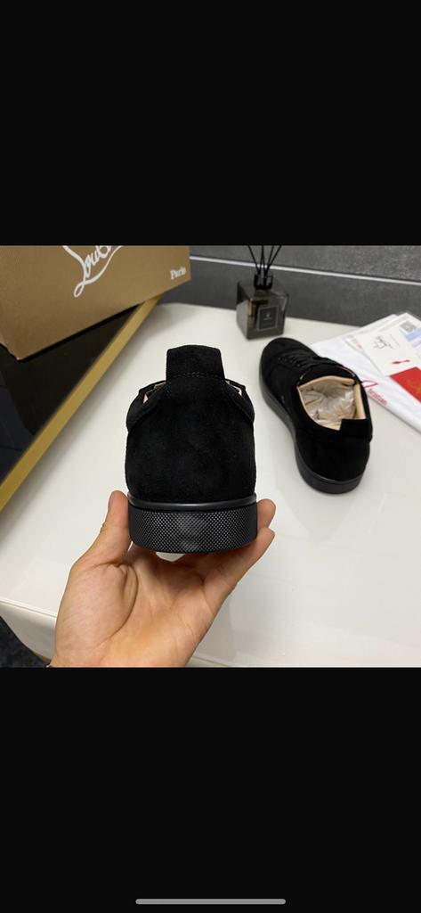 Louboutains suede sneakers maat 38 t/m 46 (OP AANVRAAG), Kleding | Heren, Schoenen, Nieuw, Sneakers of Gympen, Overige kleuren