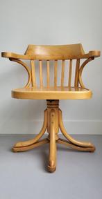 Vintage ZMG Radomsko houten bureaustoel, jaren 60, Huis en Inrichting, Stoelen, Ophalen, Bruin, Zo goed als nieuw, Eén