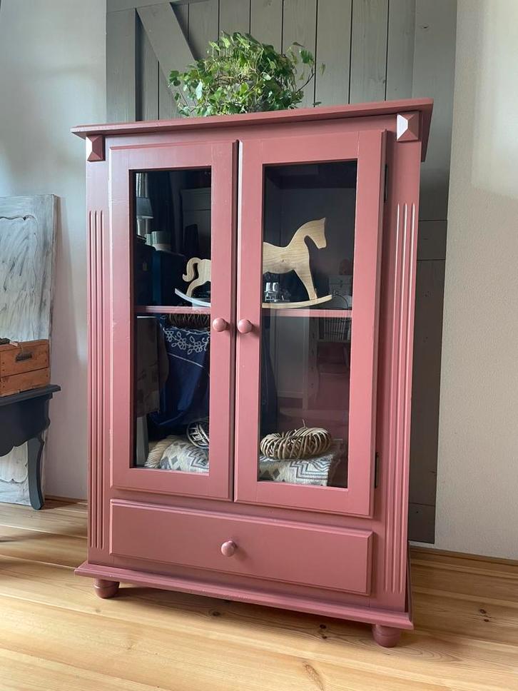 Vitrinekast, Huis en Inrichting, Kasten | Vitrinekasten, Zo goed als nieuw, 100 tot 150 cm, 50 tot 100 cm, 25 tot 50 cm, Met lade(s)