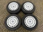 Stalen velgen + doppen o.a Volvo V50, S40, V40 & C30, 15 inch, Velg(en), Gebruikt, Personenwagen