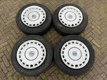 Stalen velgen + doppen o.a Volvo V50, S40, V40 & C30