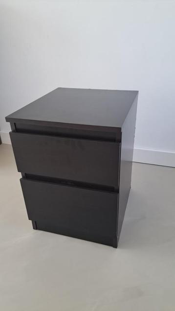 kullen nachtkastje Ikea bruinzwart 2 laden beschikbaar voor biedingen