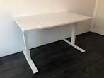 Verstelbaar bureau 120 x 70 cm IKEA SKARSTA, Huis en Inrichting, Bureaus, Ophalen, In hoogte verstelbaar, Zo goed als nieuw, Bureau
