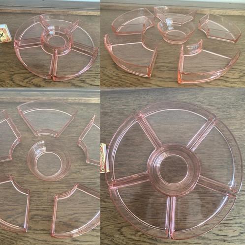 Seventies roze gloed glazen snackschaaltjes cirkel setje, Huis en Inrichting, Keuken | Servies, Zo goed als nieuw, Schaal of Schalen
